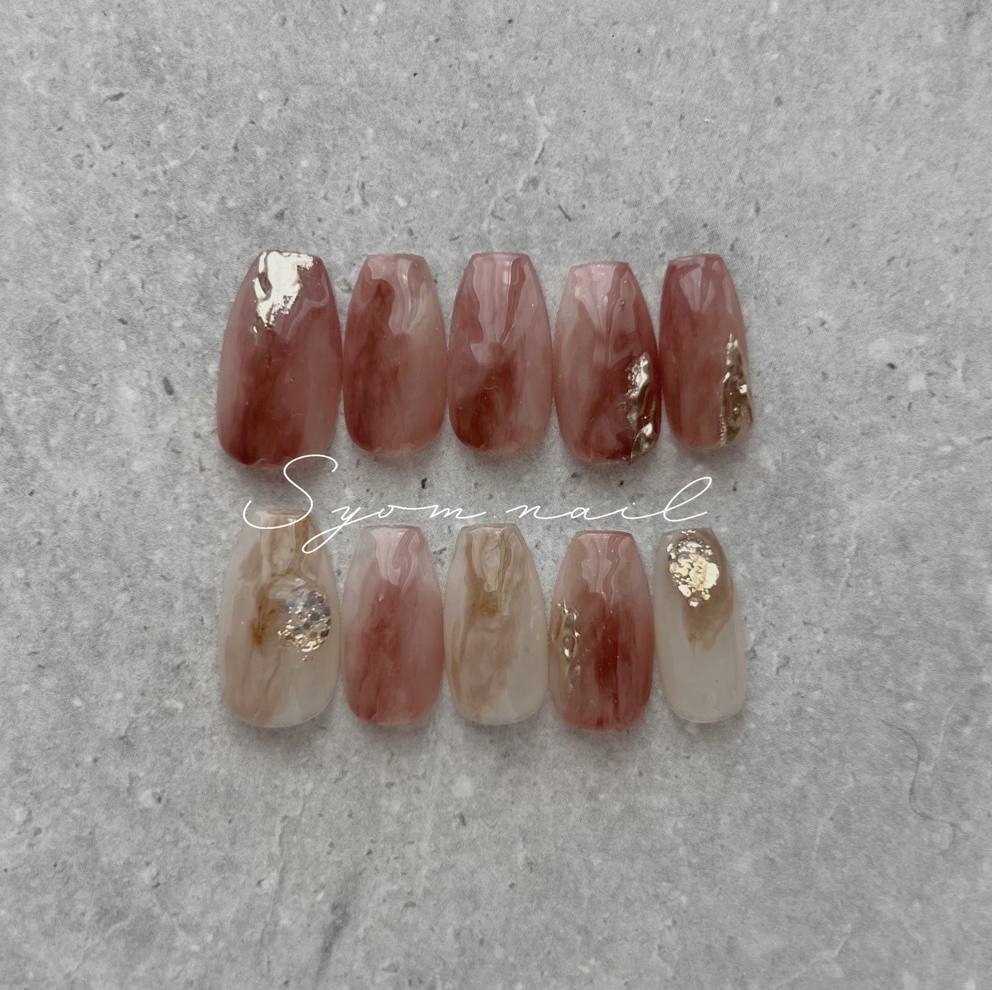 moya pink × beige