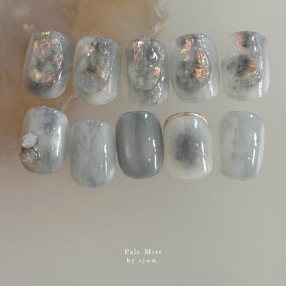 Pale Mist.